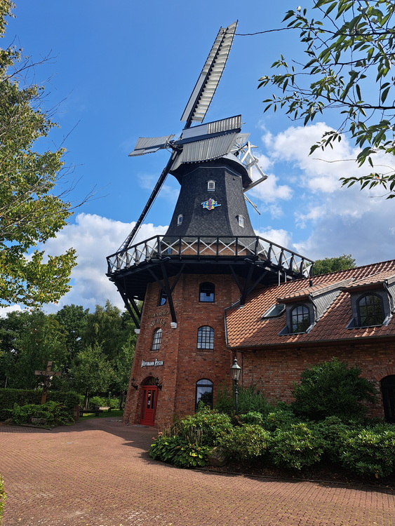 Photo: Oldenburger Mühle in Oldenburg