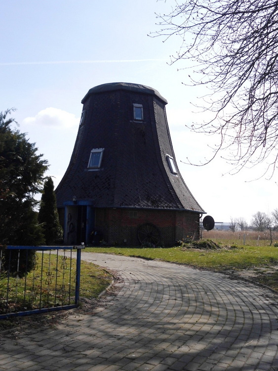 Photo: Windmühle Wiefels in Wangerland