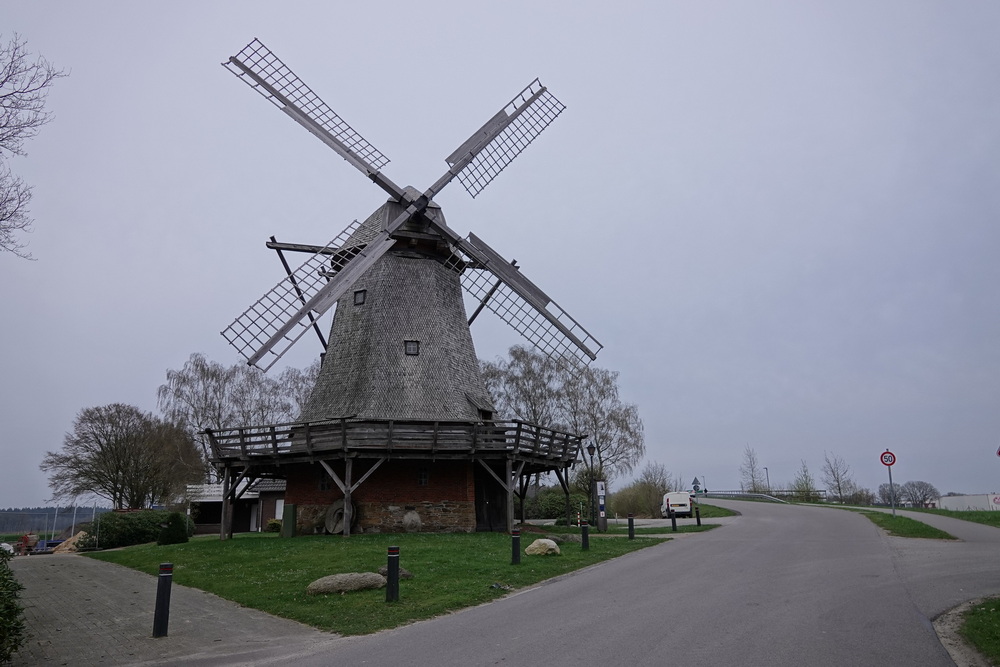 Photo: Diekmanns Mühle in Essen (Oldenburg)