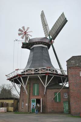 Photo: Rutteler Mühle in Zetel