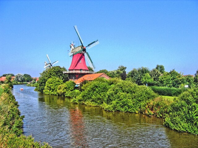 Greetsieler Mühlen © Guido Radig - Eigenes Werk, CC BY 3.0 Greetsieler Mühlen © Guido Radig - Eigenes Werk, CC BY 3.0