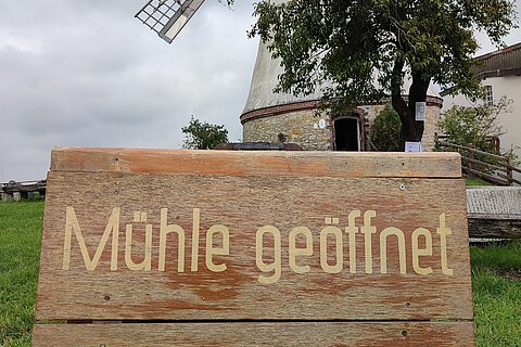 Die Mühle ist geöffnet